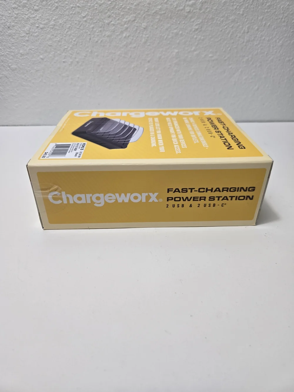 Chargeworx Fast-Charging Power Station - Yellow